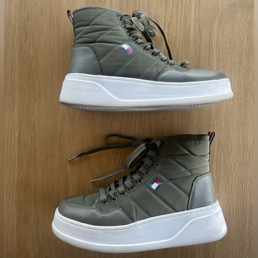 Tommy Hilfiger Gemmy High Tops - Picture 4 of 6